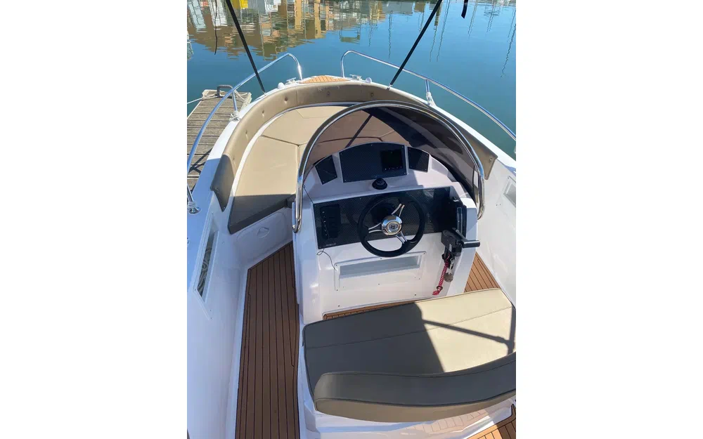 slider 10 Marinello Fisherman 17