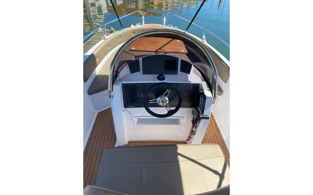 slider 12 Marinello Fisherman 17