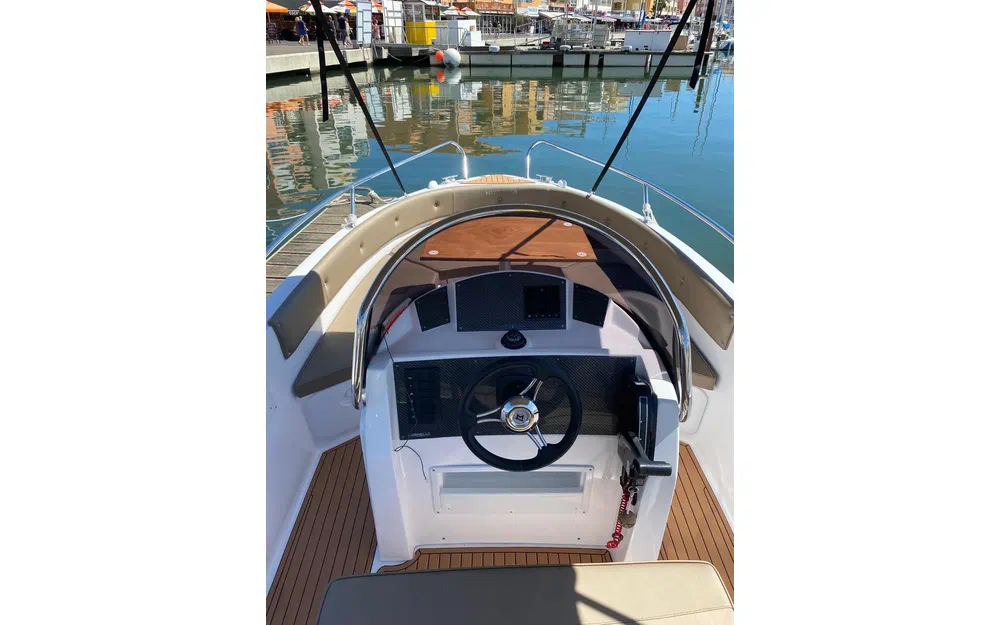 slider 13 Marinello Fisherman 17