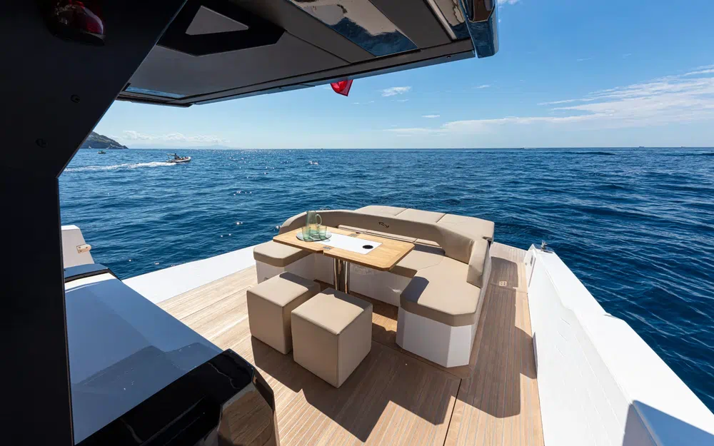 slider 3 Rio Yachts Daytona 50
