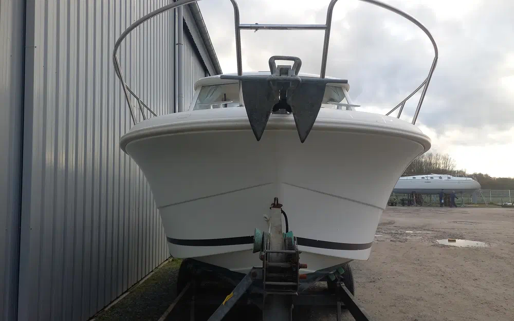 slider 5 Jeanneau Merry Fisher 725