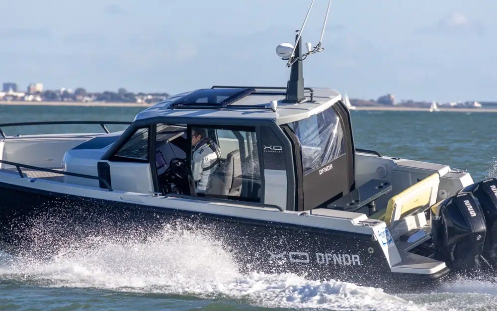 slider 3 XO Sailer Dfndr 9