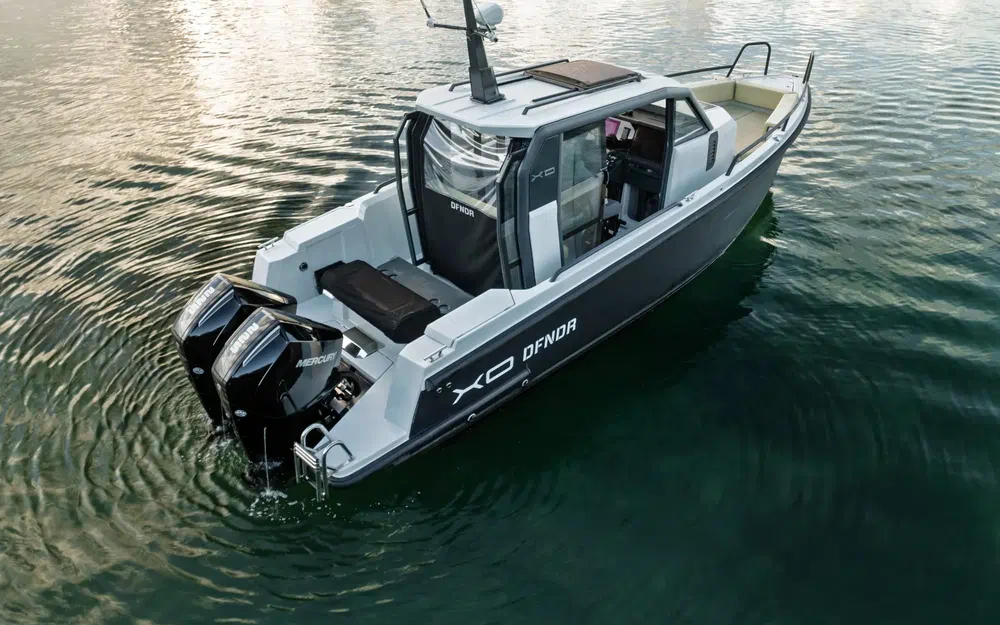 slider 4 XO Sailer Dfndr 9