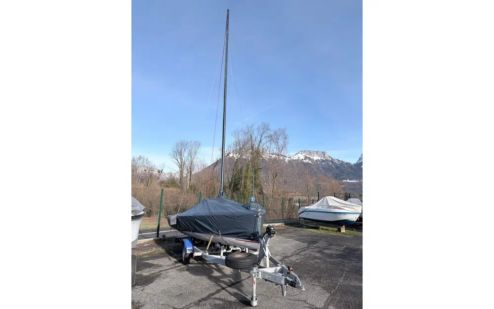 slider 3 Beneteau First 18 SE