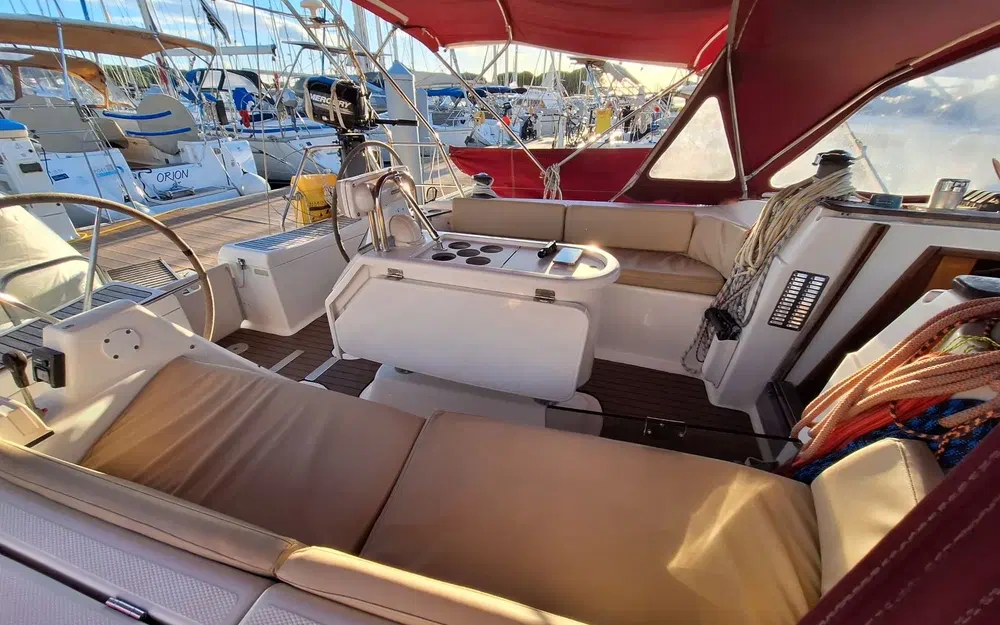 slider 15 Dufour Gib Sea 43