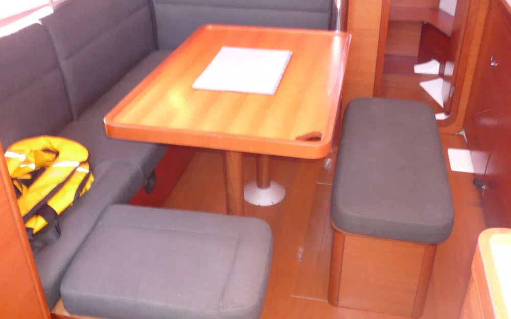 slider 20 Dufour 380