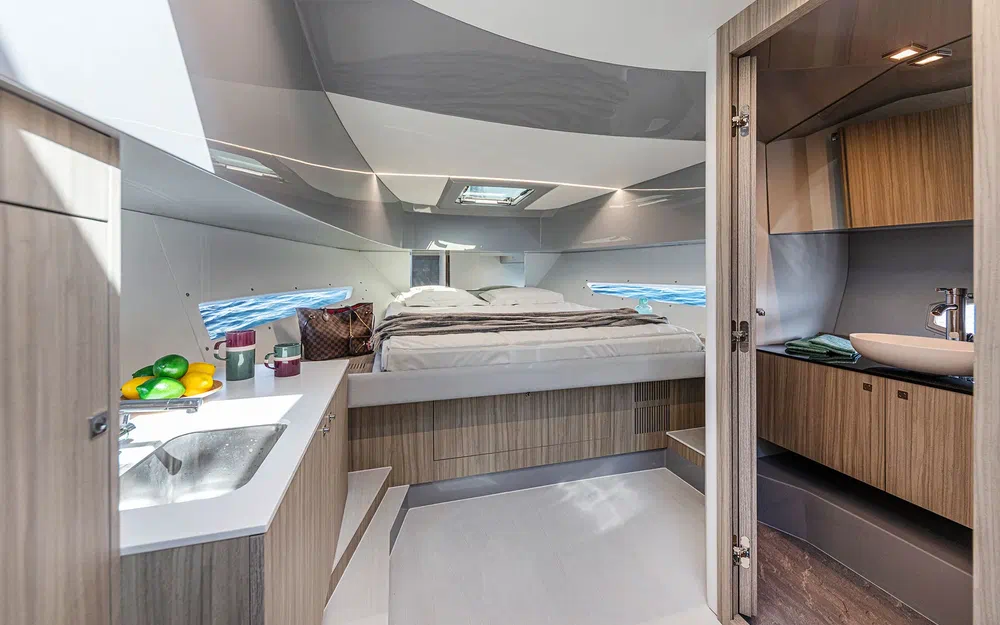 slider 12 Rio Yachts DAYTONA 35 CLASSIC