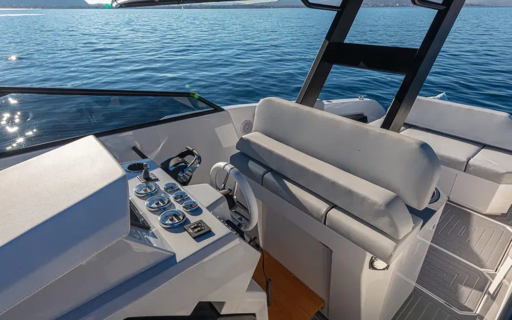 slider 6 Rio Yachts DAYTONA 35 CLASSIC