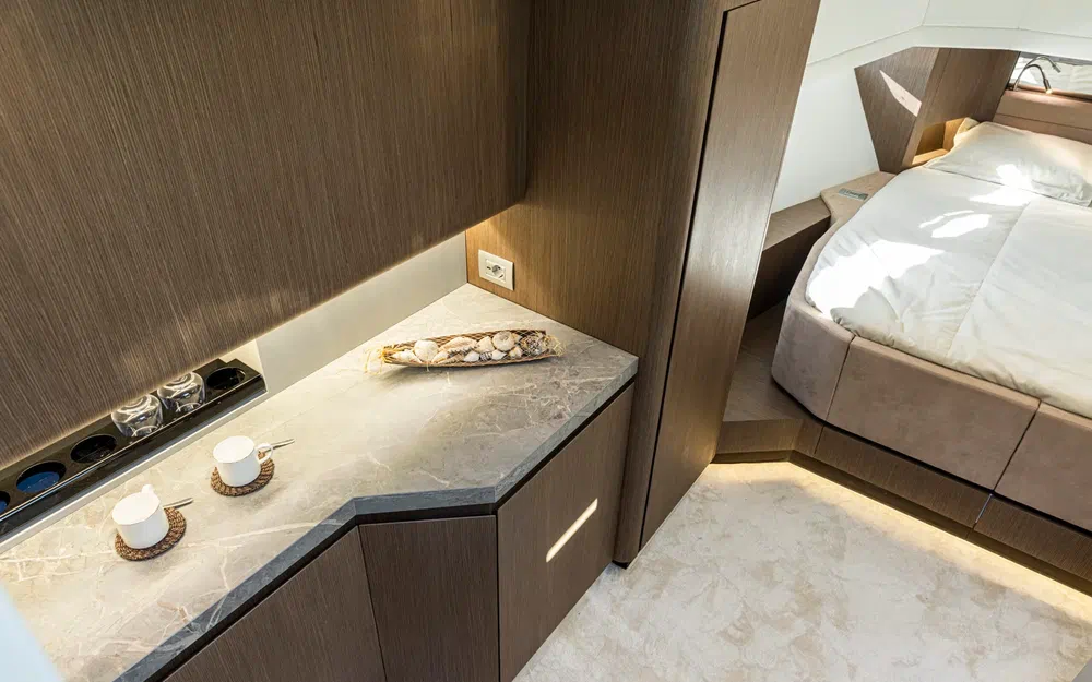 slider 9 Rio Yachts Le Mans 45