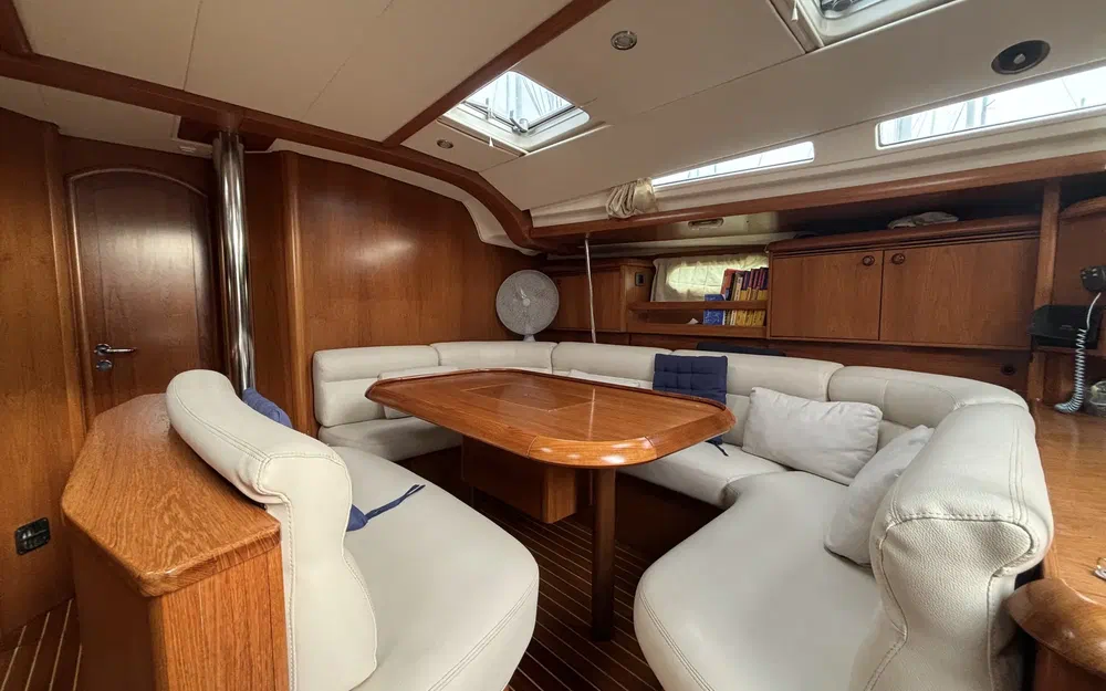 slider 16 Jeanneau Sun Odyssey 49