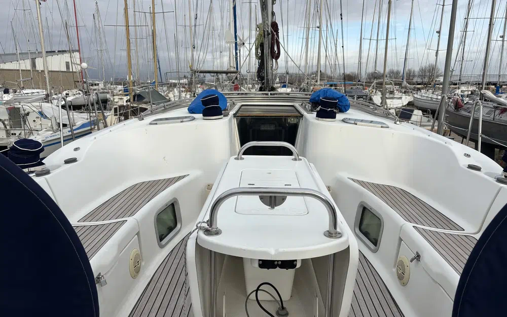 slider 4 Jeanneau Sun Odyssey 49