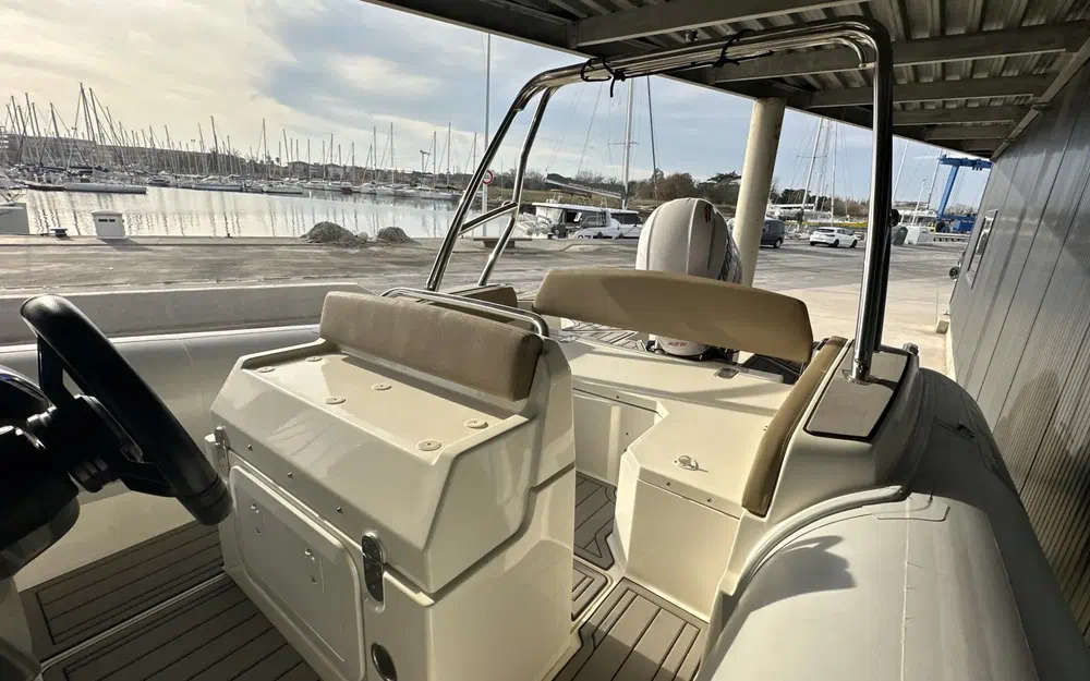 slider 3 Marlin Boat MARLIN 24X