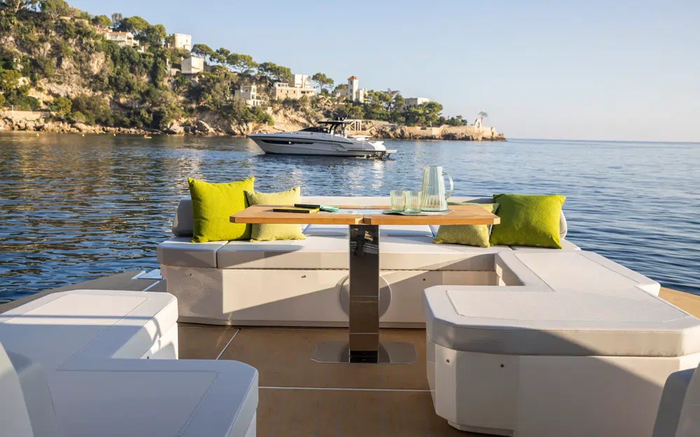 slider 4 Rio Yachts Daytona 45