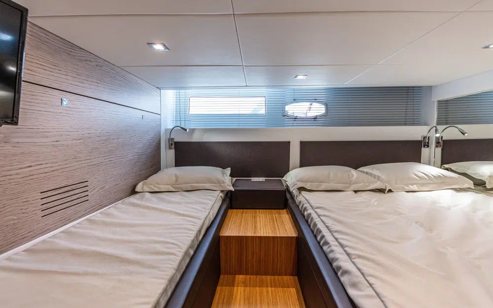 slider 14 Rio Yachts Parana 40