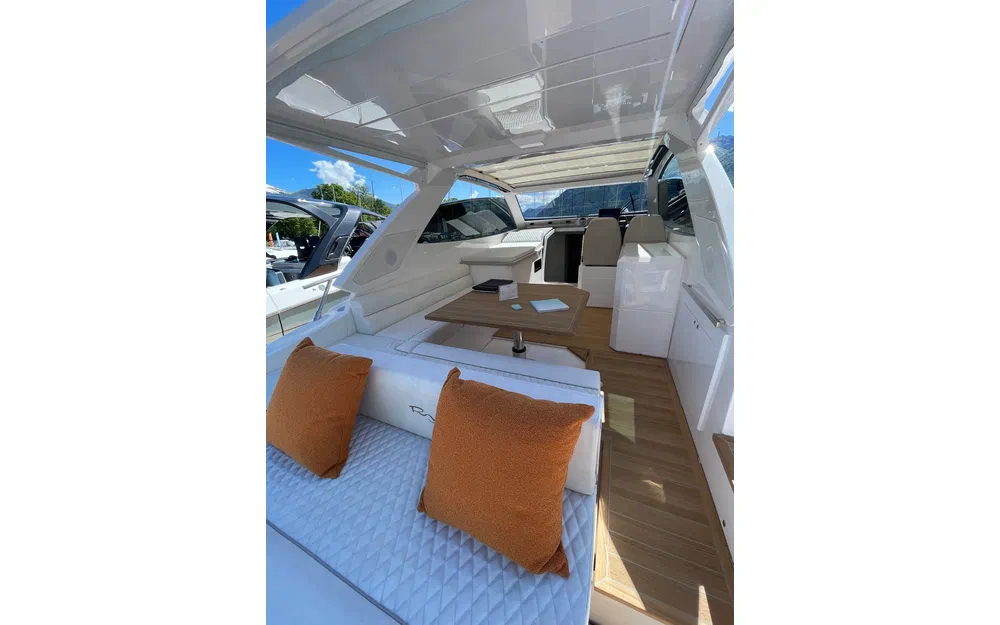 slider 3 Rio Yachts Parana 40