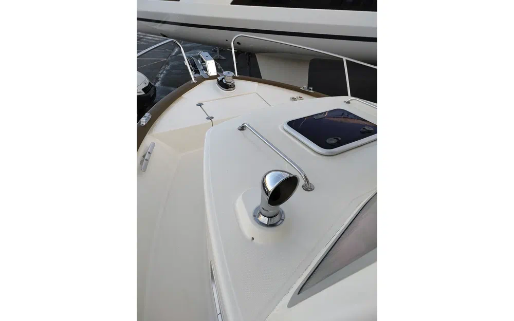 slider 14 Rhea 800 Timonier