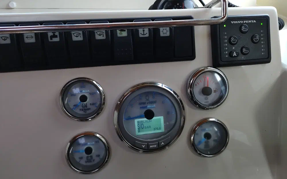 slider 5 Rhea 800 Timonier