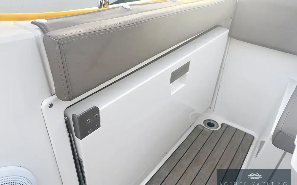 slider 15 Pacific Craft 750 Open