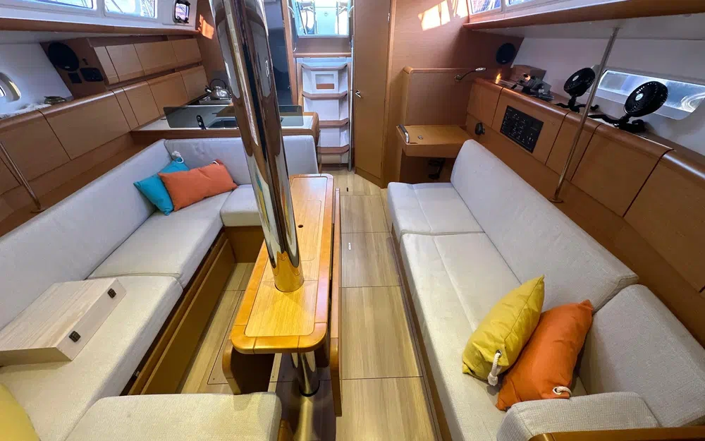 slider 22 Jeanneau Sun Odyssey 379