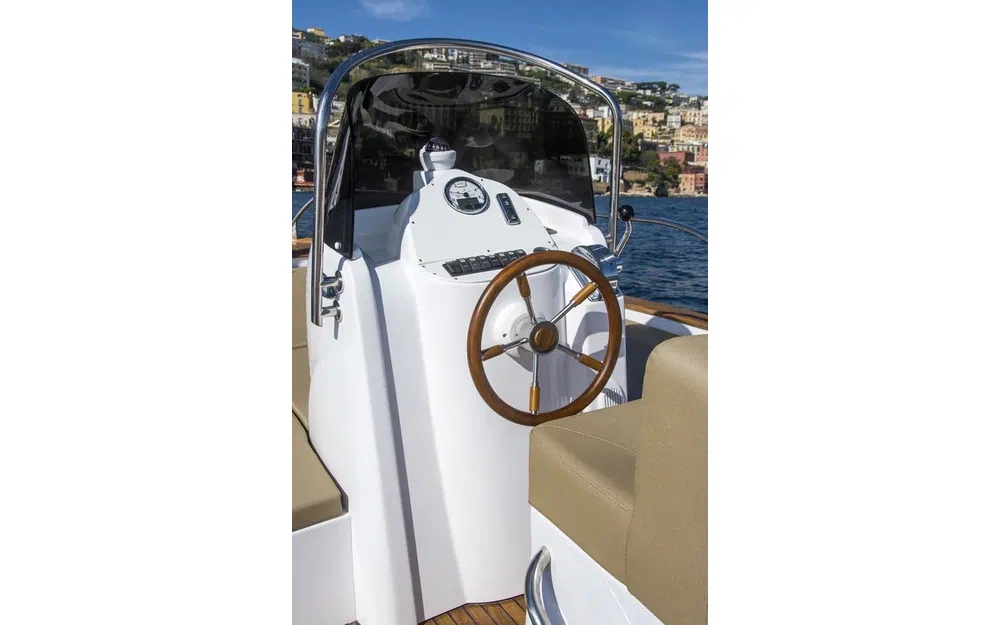 slider 7 Cantieri Mimi Libeccio 7.0 cc