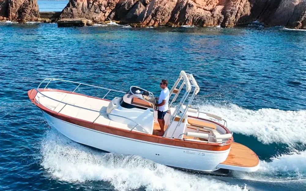 slider 0 Cantieri Mimi Libeccio 7.5 WA