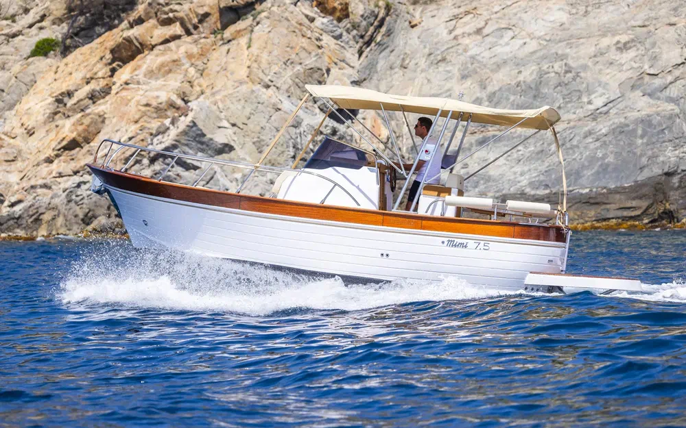 slider 1 Cantieri Mimi Libeccio 7.5 WA