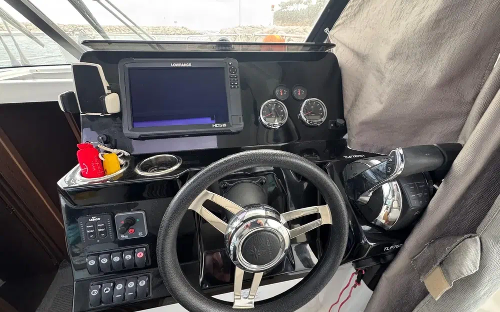 slider 13 Jeanneau Merry Fisher 1095