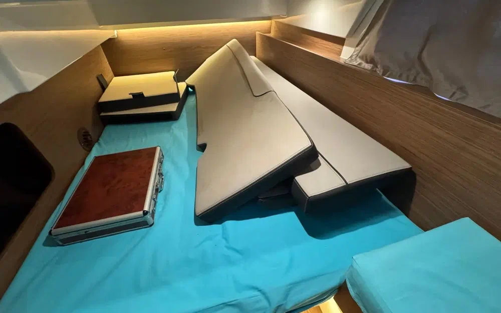 slider 19 Jeanneau Merry Fisher 1095