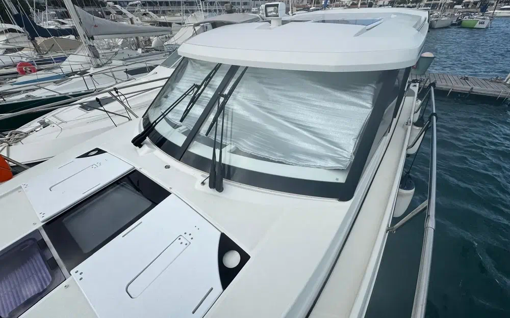 slider 8 Jeanneau Merry Fisher 1095