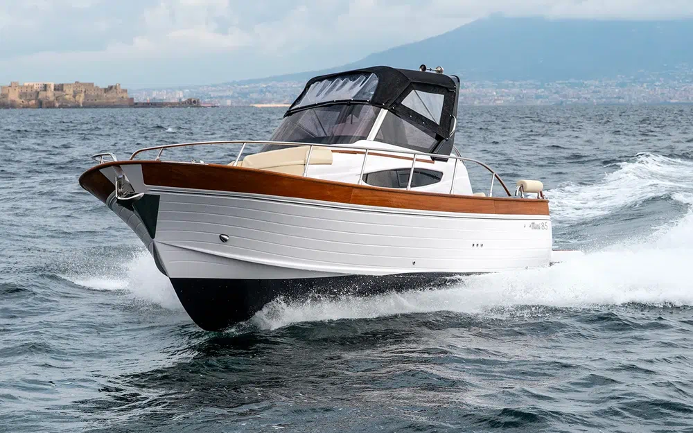 slider 2 Cantieri Mimi Libeccio 8.5 Cabin