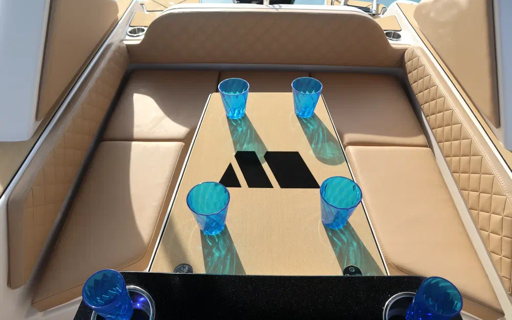 slider 19 Tiger Marine Top Line 650