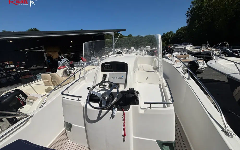 slider 3 White Shark 265