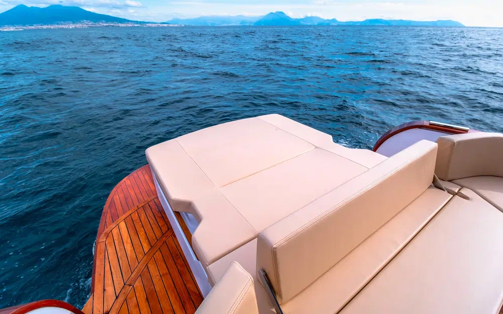 slider 12 Cantieri Mimi Libeccio 11 WA