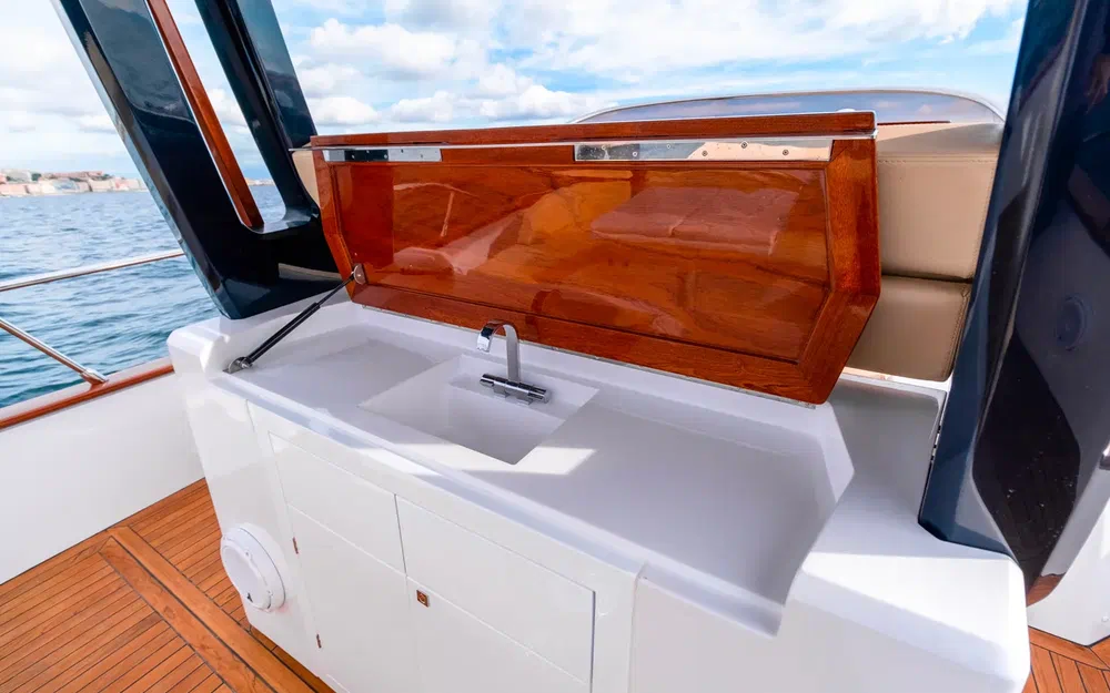 slider 6 Cantieri Mimi Libeccio 11 WA