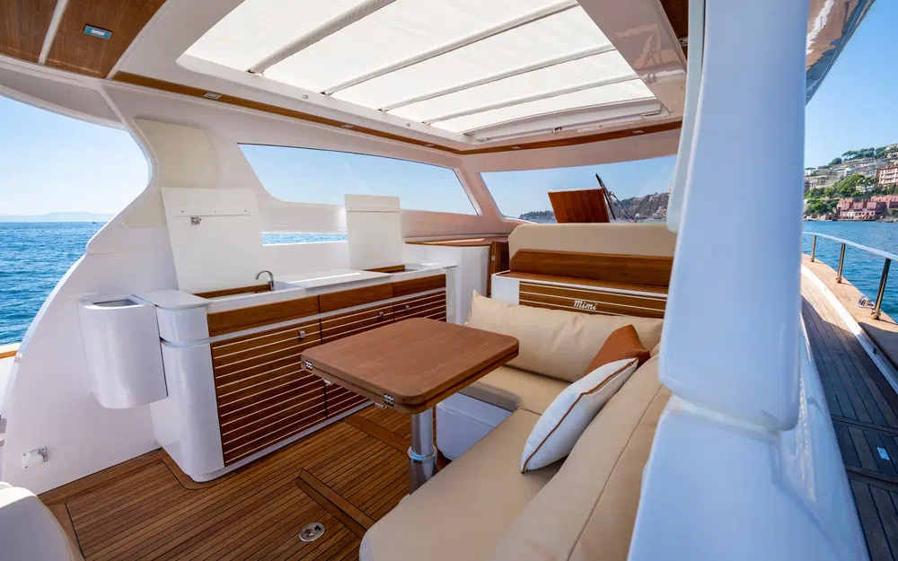 slider 6 Cantieri Mimi Libeccio 13.5 Cabin