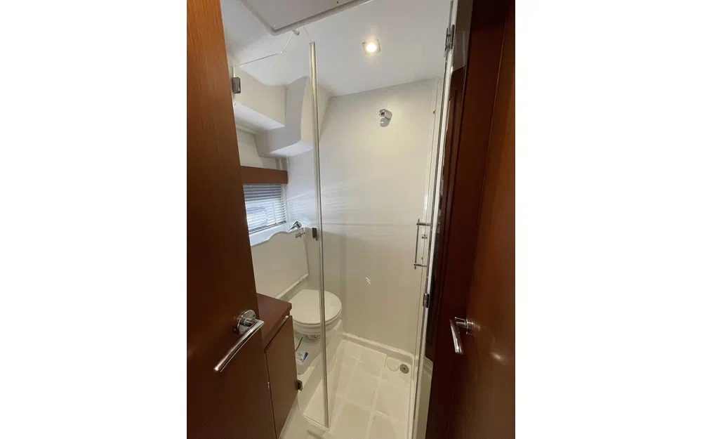 slider 15 Jeanneau Leader 40