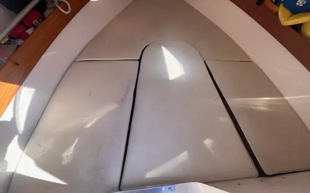 slider 12 Quicksilver 650 Cruiser