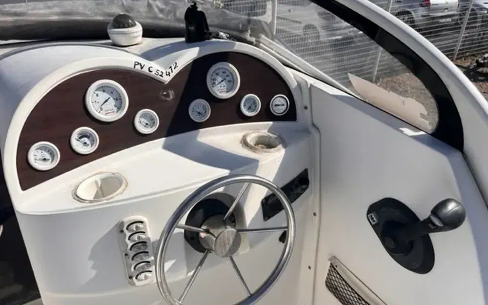 slider 2 Quicksilver 650 Cruiser