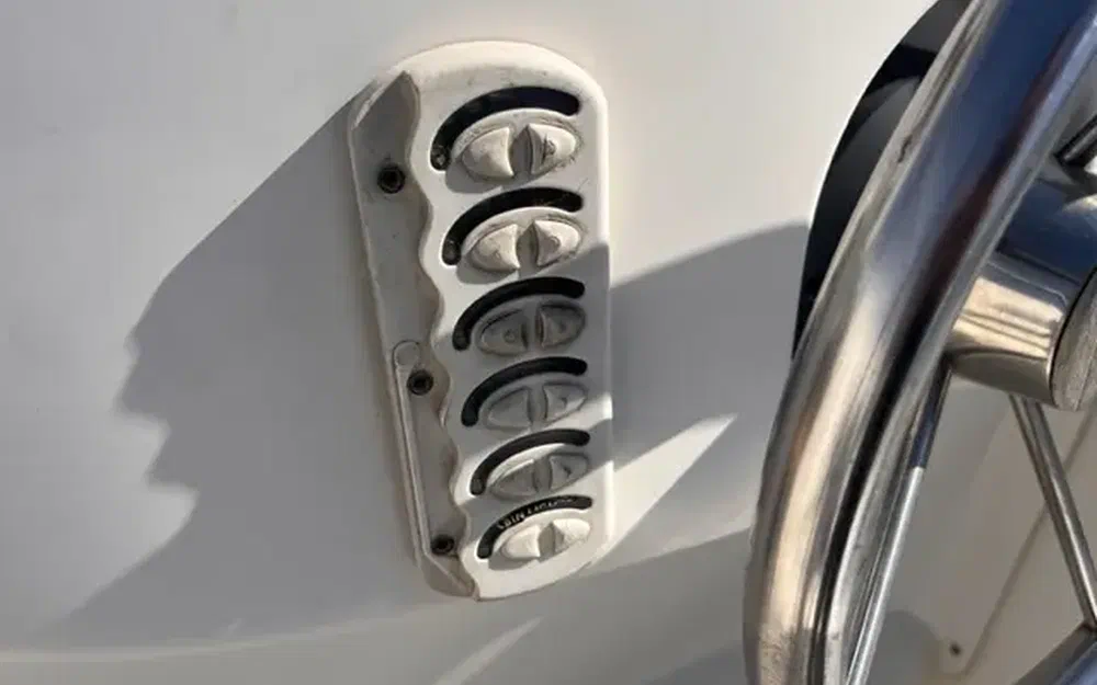 slider 5 Quicksilver 650 Cruiser