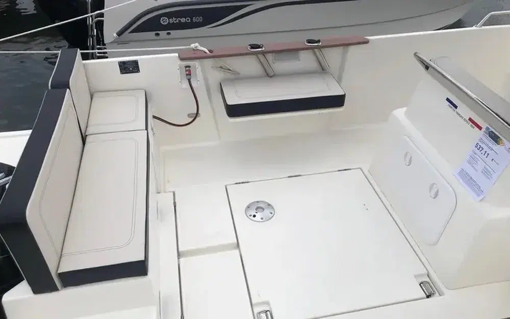 slider 9 Ocqueteau Ostrea 600 T-Top