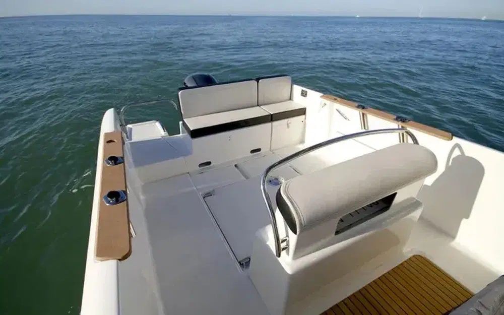 slider 2 Ocqueteau Ostrea 600 T-Top