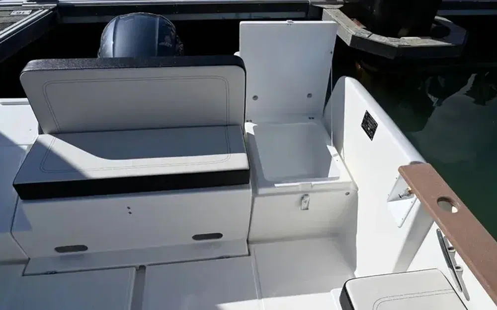 slider 5 Ocqueteau Ostrea 600 T-Top