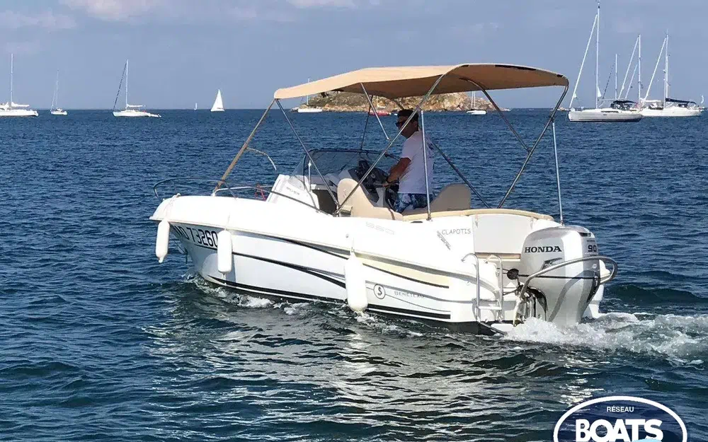 slider 0 Beneteau Flyer 550 Sun Deck