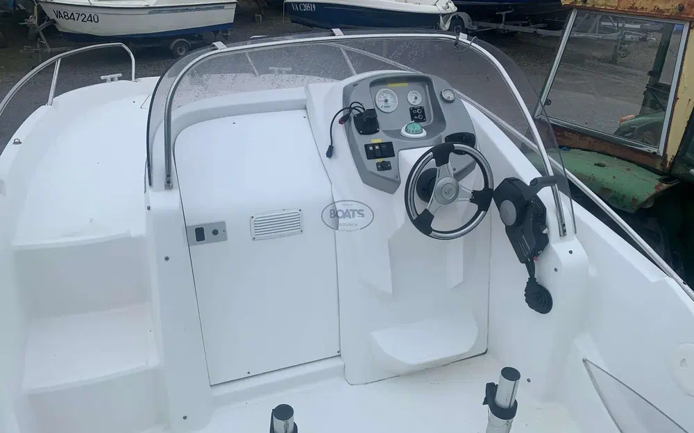 slider 6 Beneteau Flyer 550 Sun Deck