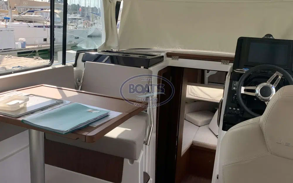 slider 14 Jeanneau Merry Fisher 895 Sport