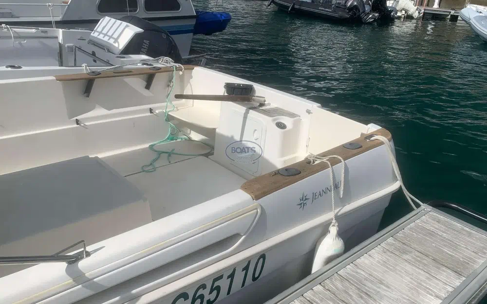 slider 8 Jeanneau Merry Fisher 655 Marlin