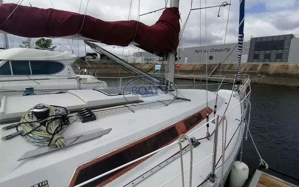 slider 6 Jeanneau Symphonie