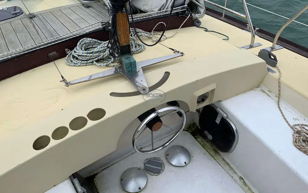 slider 8 Expedition yorc 40