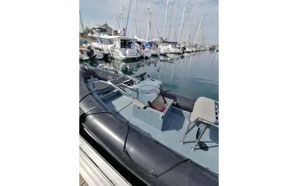 slider 6 Bombard Explorer 700 Neo