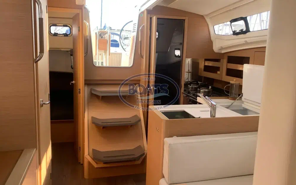 slider 4 Jeanneau Sun Odyssey 380